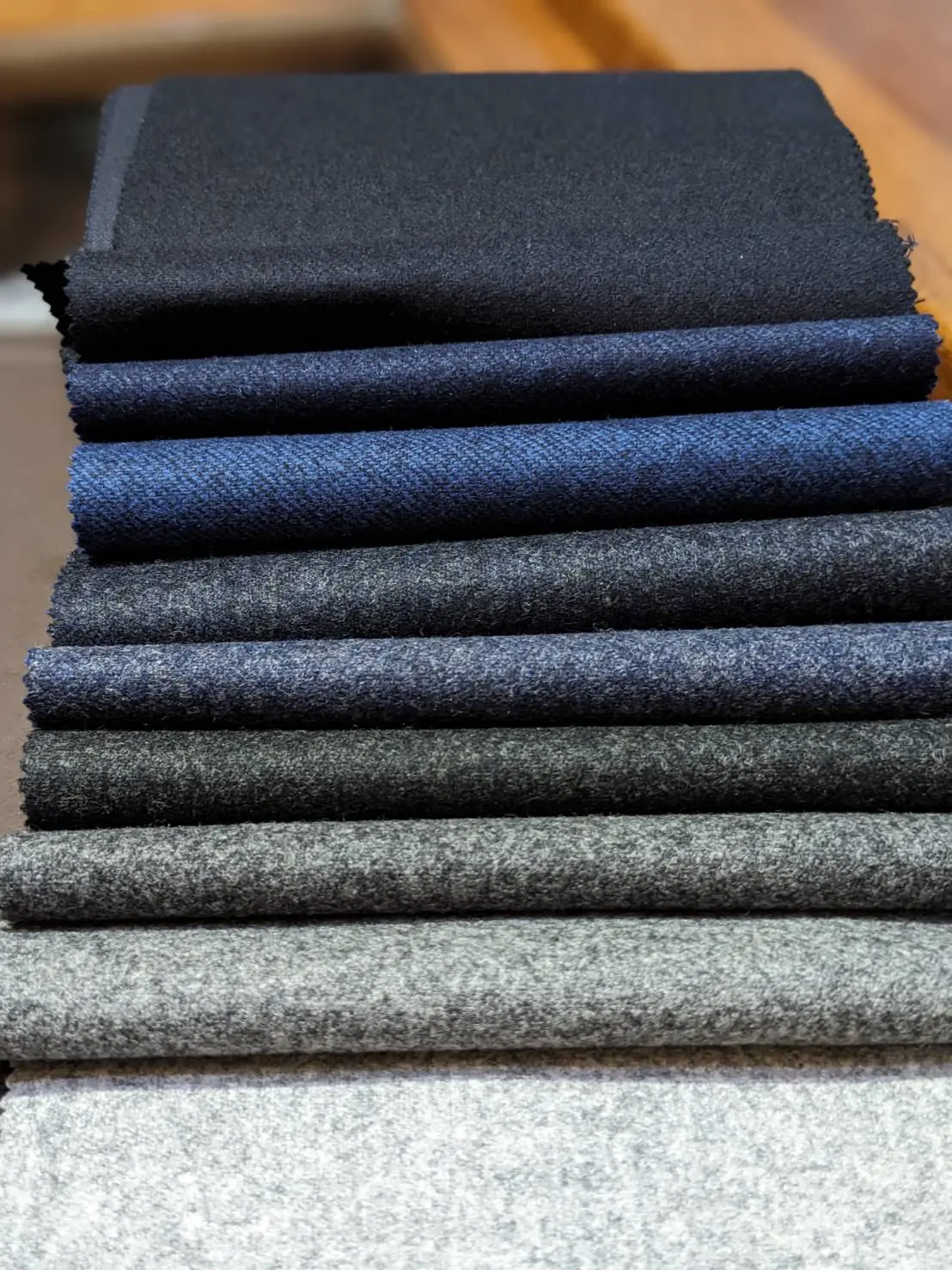 カノニコフランネルとは？歴史と品質にこだわる理由 | オーダースーツ